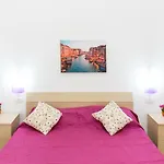 Πανσιόν La Casa Del Barocco Νότο