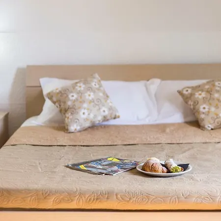ゲストハウス La Casa Del Barocco 3*